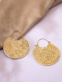 Studio One Love - Tribal Essentials Earrings Made of Brass in Gold Color