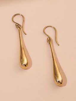 Studio One Love - Petal Pusher Earrings Made of Brass in Gold Color