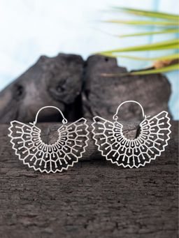 Studio One Love - Fanning It Out Silver-Plated Chandbaalis