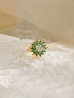 Designs & You - Gold Plated Star Shaped Green Rotatable Adjustable Ring