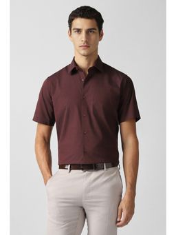Van Heusen - Men Maroon Textured Half Sleeves Wedding Shirt