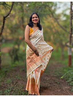 APAAPI THREADS OF GLORY - White Silk Mekhela Chador with Unstitched Blouse