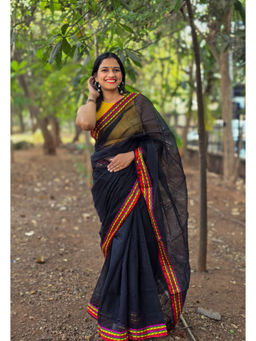APAAPI THREADS OF GLORY - Black Cotton Saree With Woven Border & Unstitched Blouse