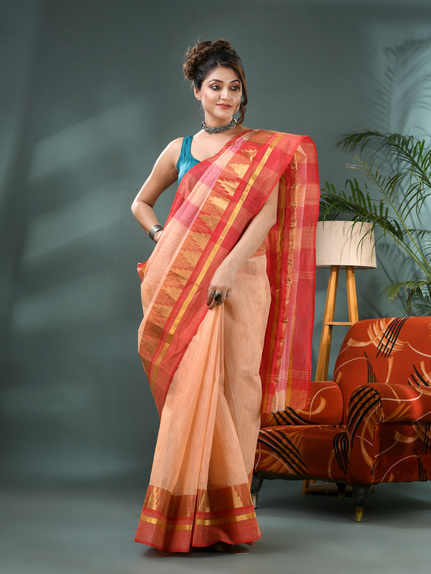 Women Cotton Peach Handloom Zari Temple Design Tant Saree without Blouse-image-5