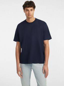 Guess - Men Navy Blue Solid/Plain Pure Cotton Oversized Fit T-Shirt