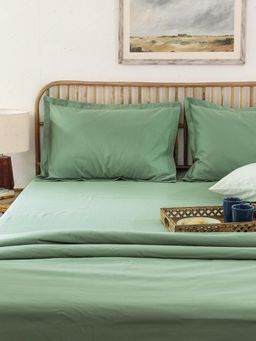 House This - Solid King Bedsheet with Pillow Cover - Green (Set of 3)