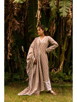 POMCHA - Gaurangi Brown Phool Jaal Cotton Kurta with Pant and Dupatta (Set of 3)