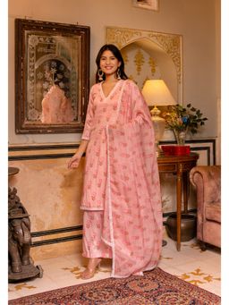 POMCHA - Gaurangi Peach Muslin Printed Kurta with Palazzo and Dupatta (Set of 3)
