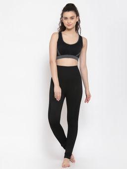 IKI CHIC - Seamless Highwaisted Workout Leggings With Cutout