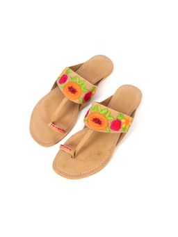 SANDALWALI - Daisy Floral Nude Kolhapuri