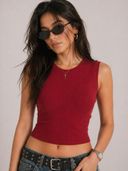 Maroon color option, Currently selected