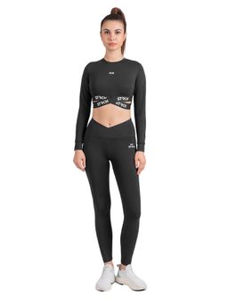 STRCH - Black Solid Slim Crop Top