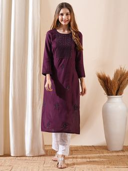 FASHOR - Resham & Sequins Floral Embroidered Burgundy Kurta