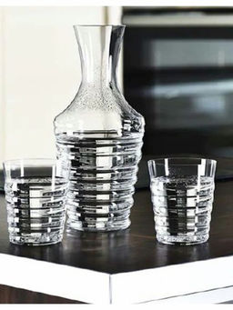 NACHTMANN - Highland Cross Whisky Decanters and Tumblers (Set Of 4)