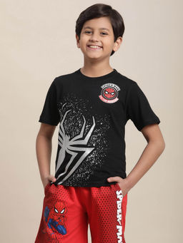Kidsville - Spiderman Printed Regular Fit T-shirt For Boys-Black