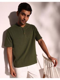 Fabindia - Men Green Cotton Comfort Fit Organic Slub T-Shirt