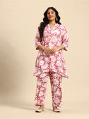Pink color option, Sold out, Currently selected