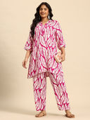 Pink color option, Sold out, Currently selected