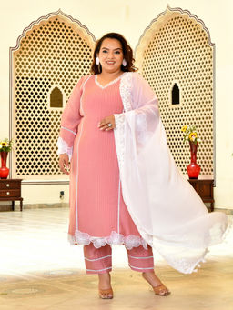 Desi Noor - Plus Size Pink Mul Chanderi Kurta With Pant & Dupatta