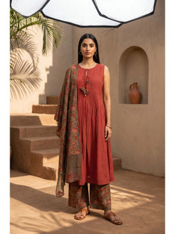 Folksong - Women's Rust Sleeveless A-Line Kurta With Palazzo & Dupatta