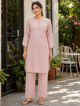 Nayam by lakshita - Women's Pink Pure Cotton Floral Embroidered Kurta With Pant