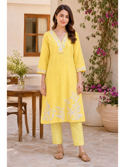 Nayam by lakshita - Women's Yellow Embroidered Kurta With Pant & Dupatta