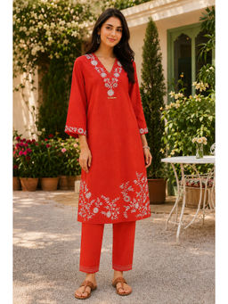 Nayam by lakshita - Women's Orange Embroidered Kurta With Pant & Dupatta
