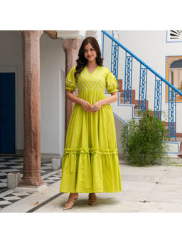 Urbanstree - Women's Green Kamalika Lace Solid Dress