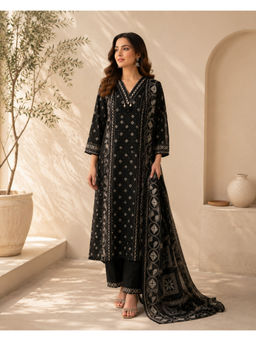 Vastramyaa - Women's Pure Cotton Printed Black Kurta With Pant & Dupatta
