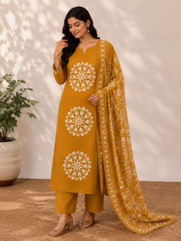 Vastramyaa - Women's Pure Cotton Floral Print Mustard Kurta With Pant & Dupatta