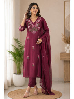 Vastramyaa - Women's Wine Embroidered Cotton Kurta With Pant & Dupatta