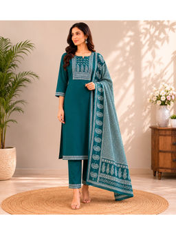 Vastramyaa - Women's Turquoise Cotton Printed Kurta With Pant & Dupatta