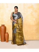 Gold color option, Currently selected
