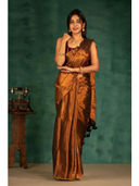 Gold color option, Currently selected