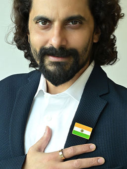 Palmonas - Indian Flag Lapel Pin 18k Gold Plated