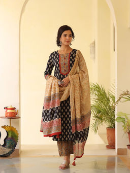 PIROH - Womens Cotton Regular Print Straight Kurta Pant Dupatta Black (Set of 3)