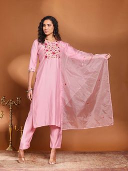 MEENA BAZAAR - Embroidered Round Neck Pink Kurta with Pant and Dupatta