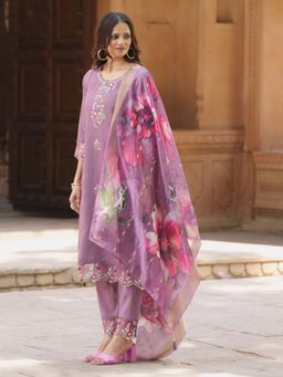 VredeVogel - Purple Silk Blend Kurta with Pant and Dupatta