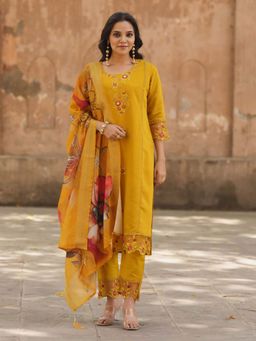 VredeVogel - Yellow Silk Blend Women Kurta with Pant and Dupatta