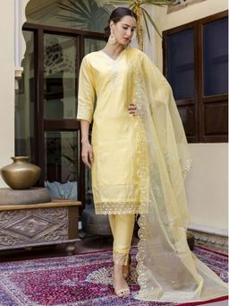 VredeVogel - Yellow Women Silk Blend Kurta with Pant and Dupatta