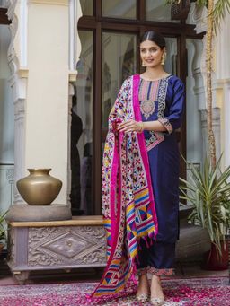 VredeVogel - Blue Silk Women Cotton Kurta with Pant and Dupatta