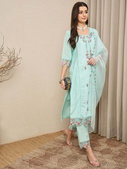 VredeVogel - Women Blue Silk Blend Kurta with Pant and Dupatta