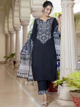 VredeVogel - Black Women Silk Blend Kurta with Pant and Dupatta