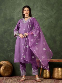 VredeVogel - Women Purple Silk Blend Embroidered Kurta with Pant and Dupatta