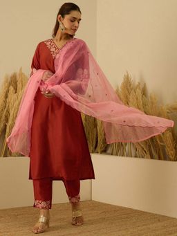 VredeVogel - Women Orange Silk Blend Embroidered Kurta with Pant and Dupatta