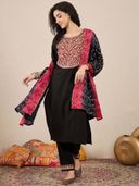 Black color option, Currently selected