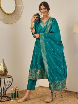VredeVogel - Women Blue Cotton Silk Embroidered Kurta with Pant and Dupatta