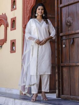 VredeVogel - Women White Chanderi Embroidered Kurta with Pant and Dupatta