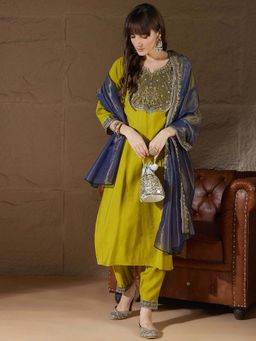 VredeVogel - Women Yellow Silk Blend Embroidered Kurta with Pant and Dupatta