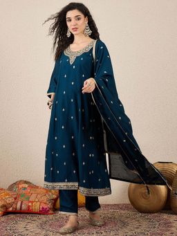 VredeVogel - Women Blue Silk Blend Embroidered Kurta with Pant and Dupatta